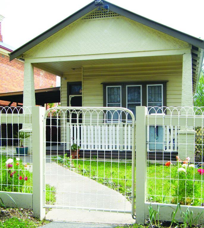 كاسلمين Kookaburra Cottage المظهر الخارجي الصورة